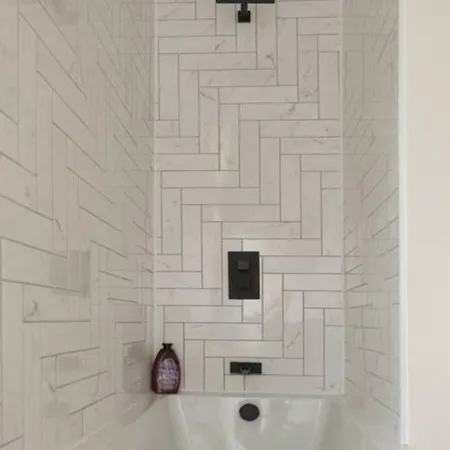 Escape 2 Unwind At The Parade, Accommodates 10 York