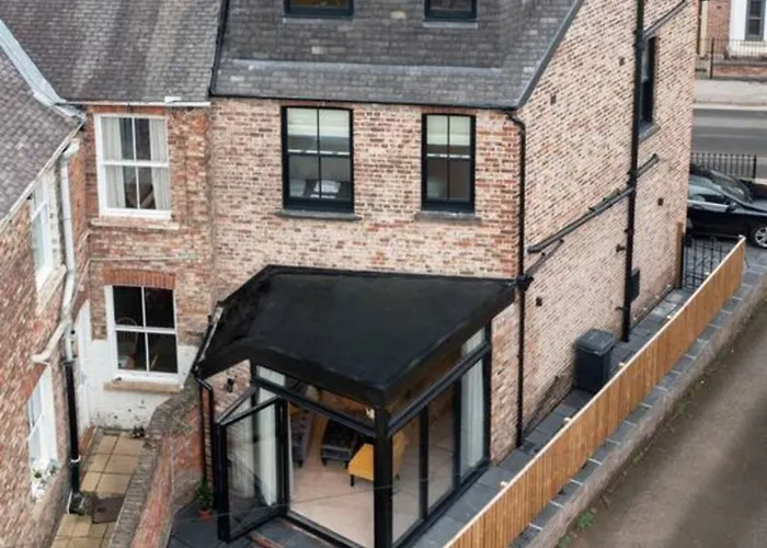 Semesterbostad Escape 2 Unwind At The Parade, Accommodates 10 *