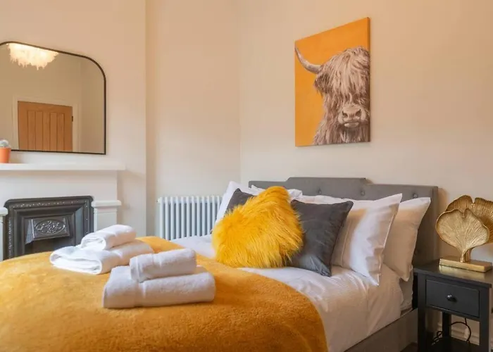 Escape 2 Unwind At The Parade, Accommodates 10 Semesterbostad *