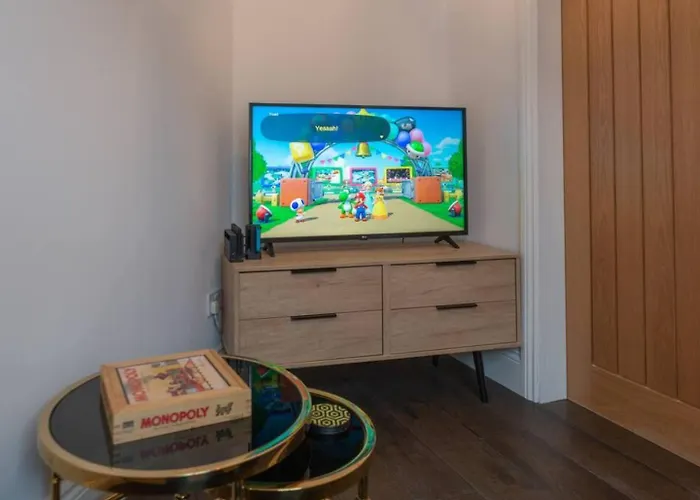 Casa vacanze Escape 2 Unwind At The Parade, Accommodates 10 *